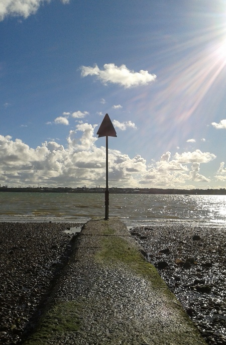 Cowes, this way